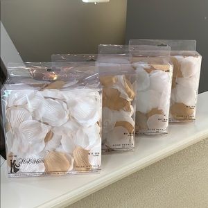 Wedding Rose Petals!